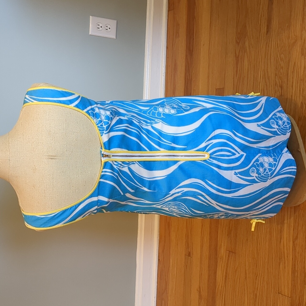 Lilly Pulitzer Delia Shift Resort White, Blue & Yellow Joe Fish Dress size 4 - Picture 2 of 16